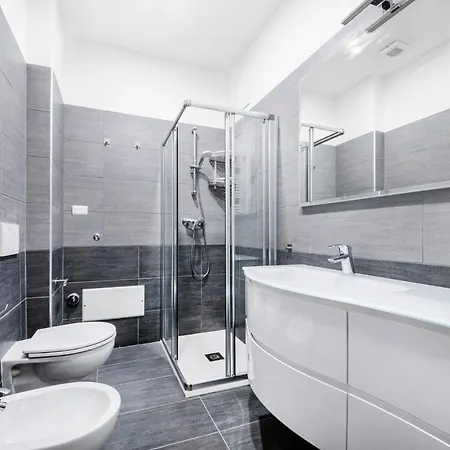 Como City Home Apartment Como