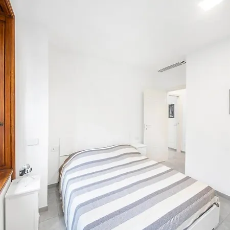 Como City Home Apartment *