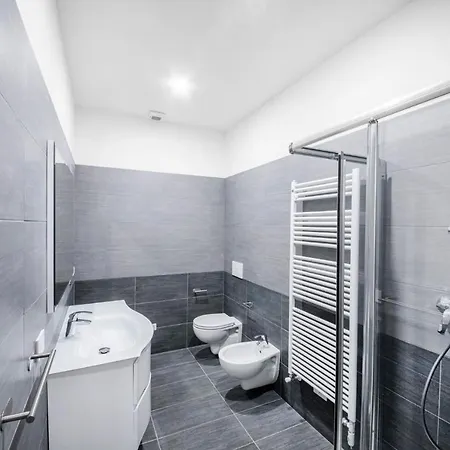 Como City Home Apartment *